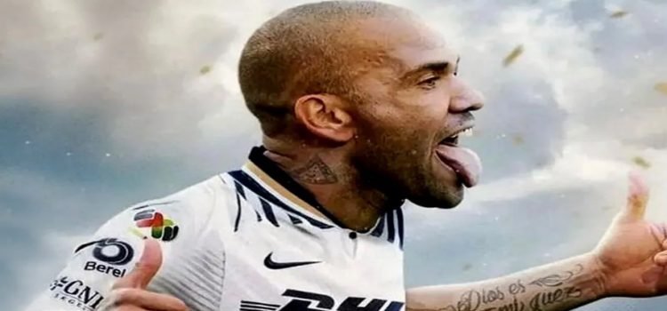 Dani Alves confirma llegada a Pumas