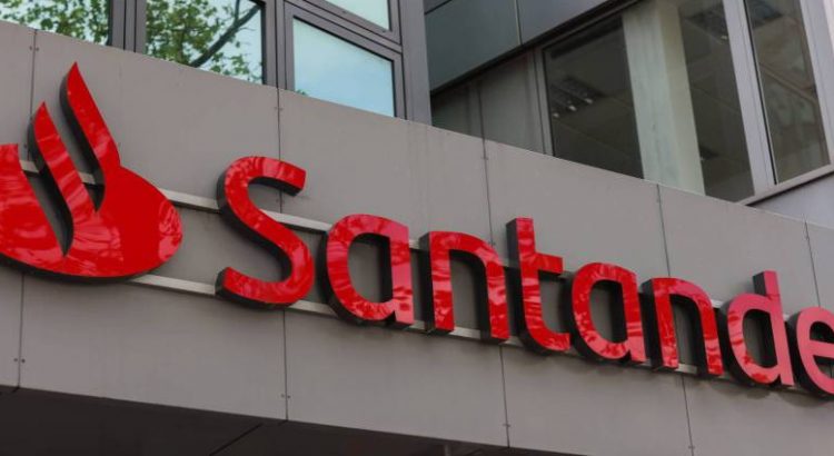 Santander retira oferta por Banamex