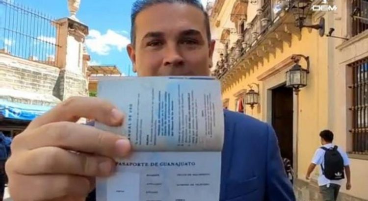 Alcalde presenta pasaporte Guanajuato para turistas