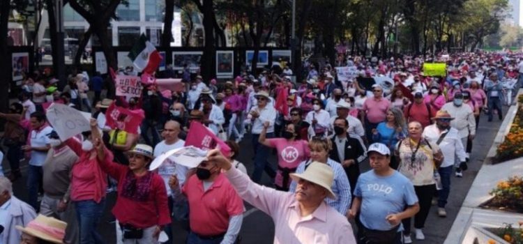 Marcha contra la reforma electoral de López Obrador