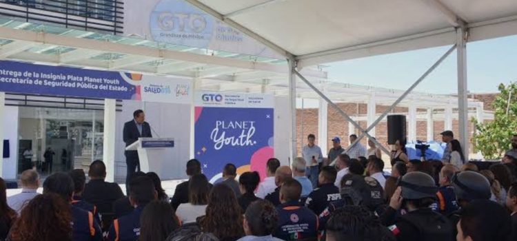 Sistema de salud entregó insignia Planet Youth a la Secretaría de Seguridad Pública del estado