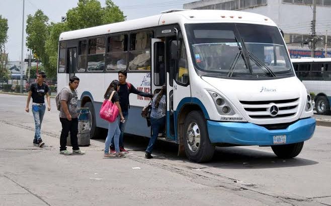 Usuarios del transporte público rechazan aumento de tarifa en Celaya