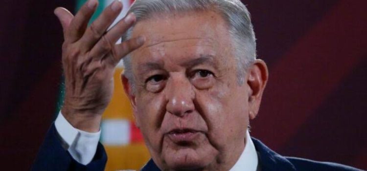 Gobernador de Guanajuato puede gobernar pero no manda: AMLO