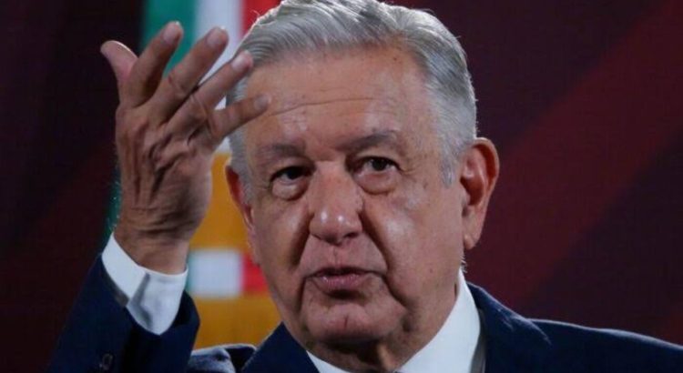 Gobernador de Guanajuato puede gobernar pero no manda: AMLO