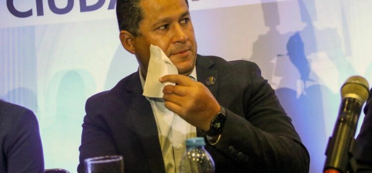 Gobernador de Guanajuato denuncia recorte de 40 mil mdp por parte de la federación