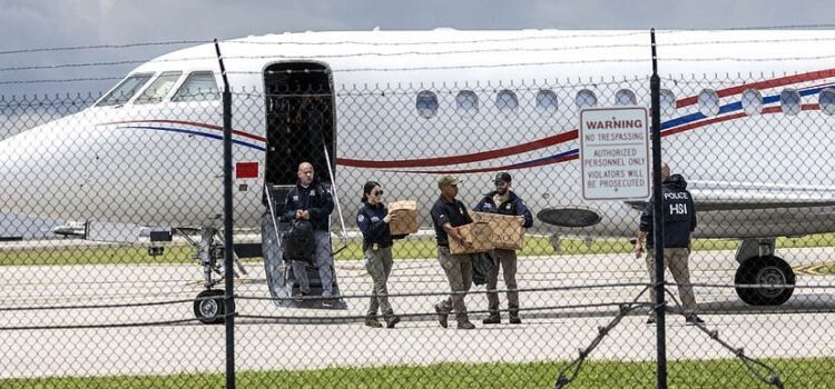 Estados Unidos confisca avión presidencial de Nicolás Maduro en un operativo internacional