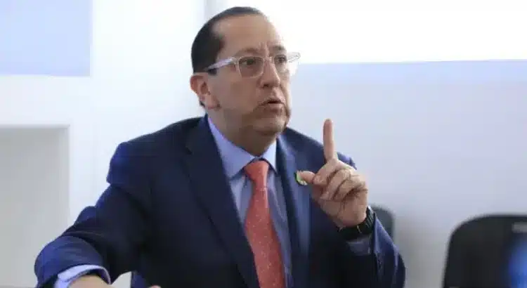 Denuncian al secretario de Salud de Guanajuato por posibles irregularidades administrativas